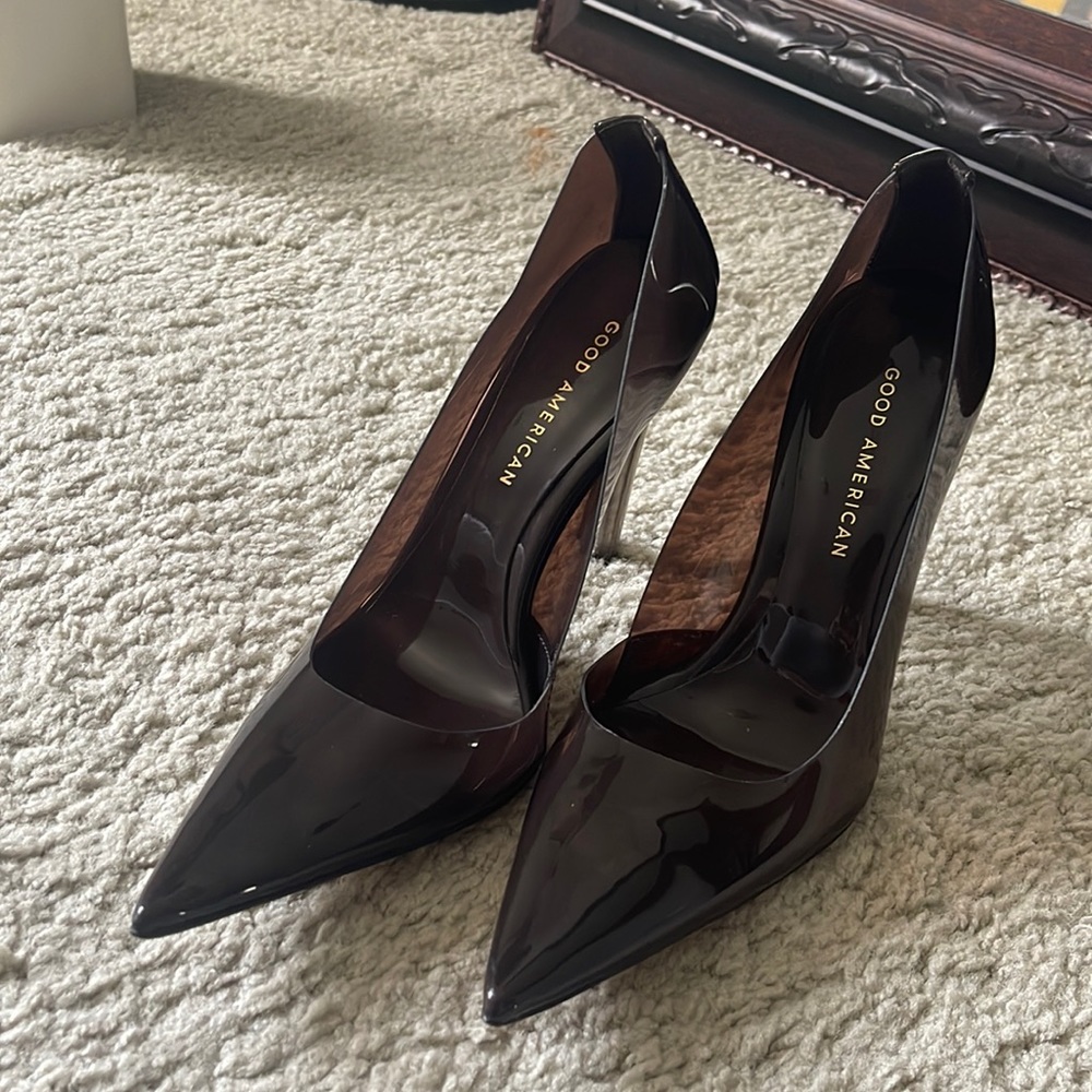 KHLOE KARDASHIAN Good American Cinder-F*cking-Rella Pump